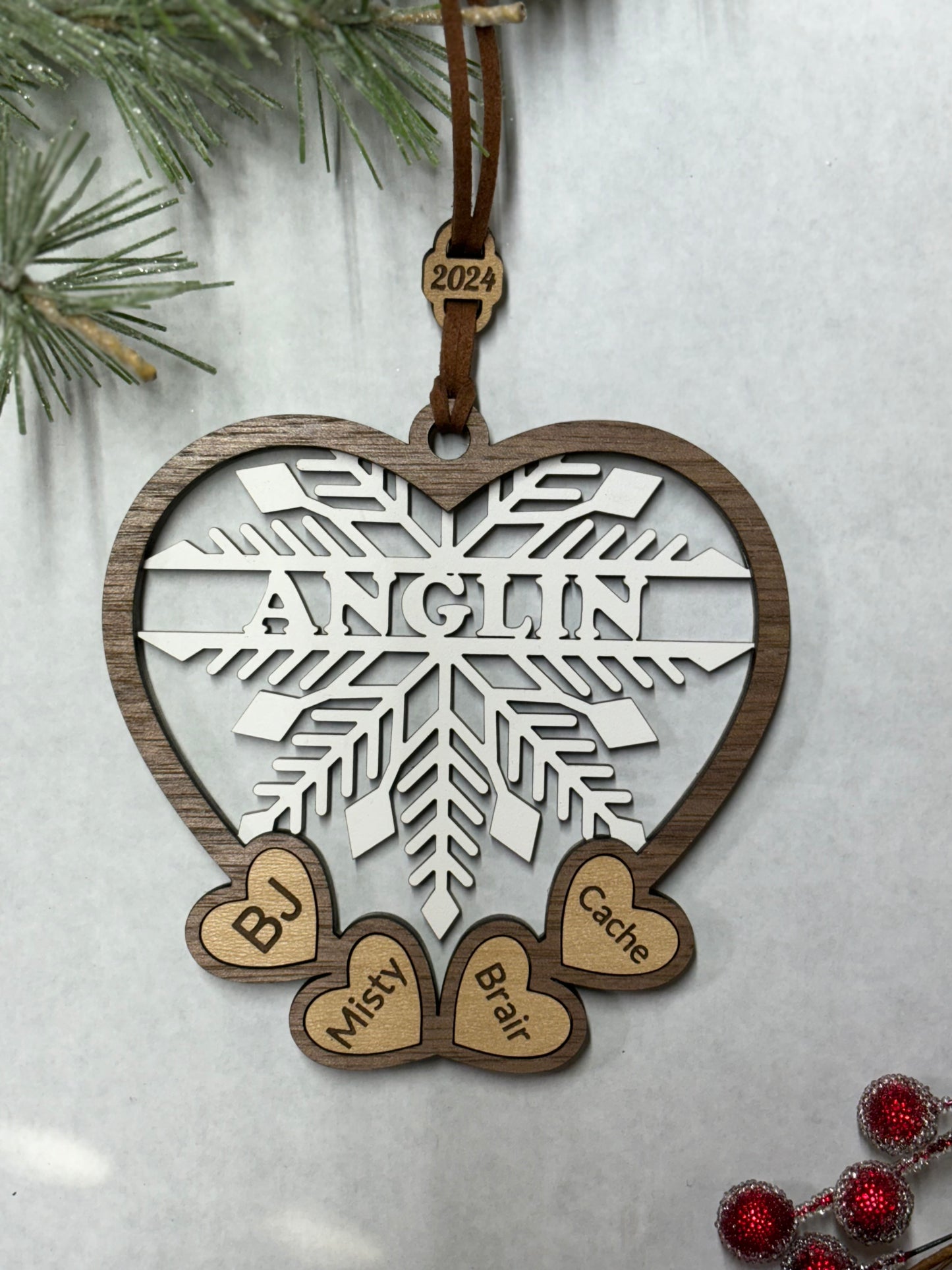 Personalized Family Christmas Ornament / FREE SHIPPING